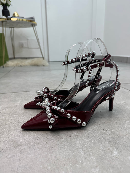 Décolleté Fiocco Borchie Vino