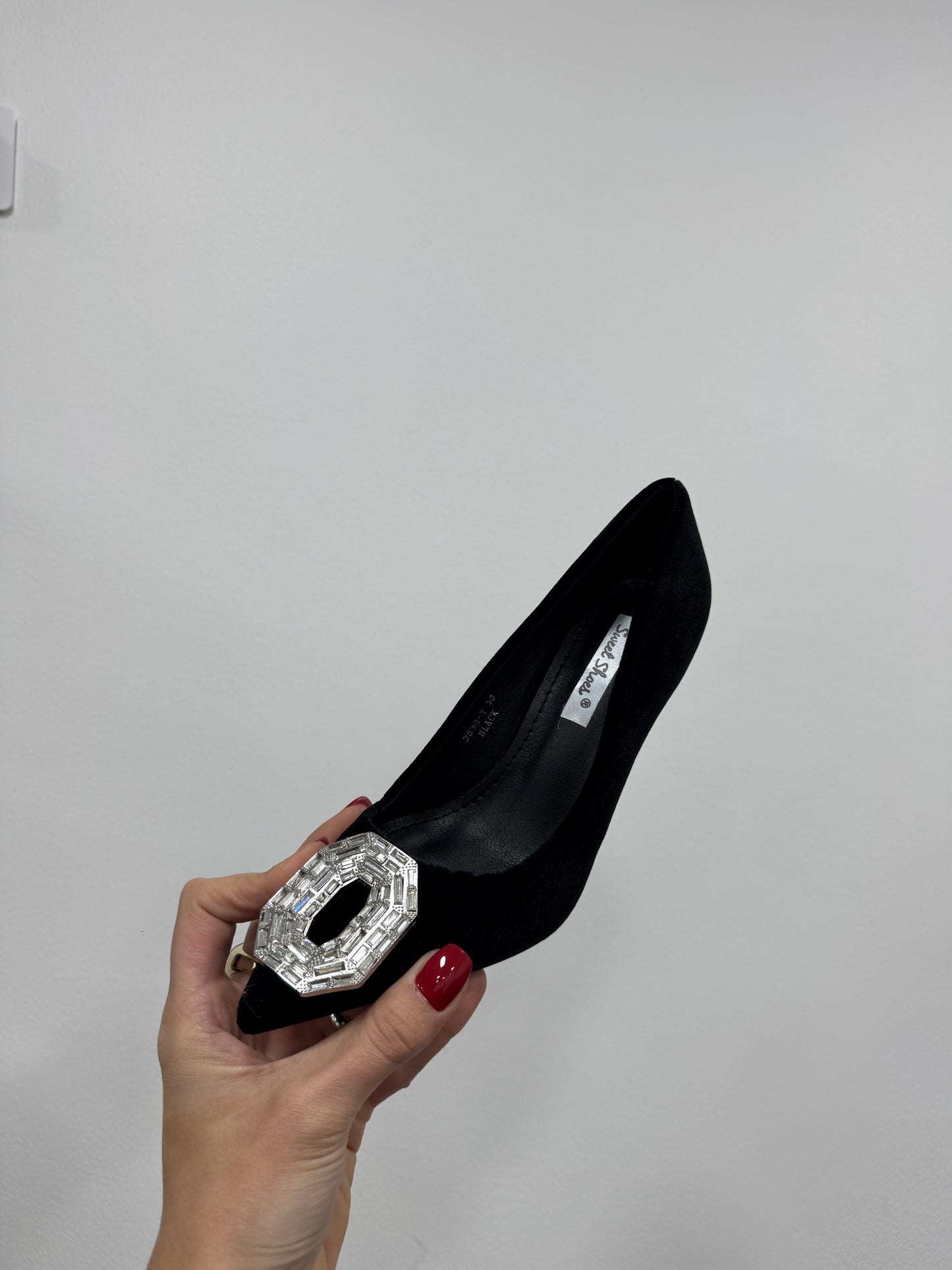 Décolleté Elegance Black