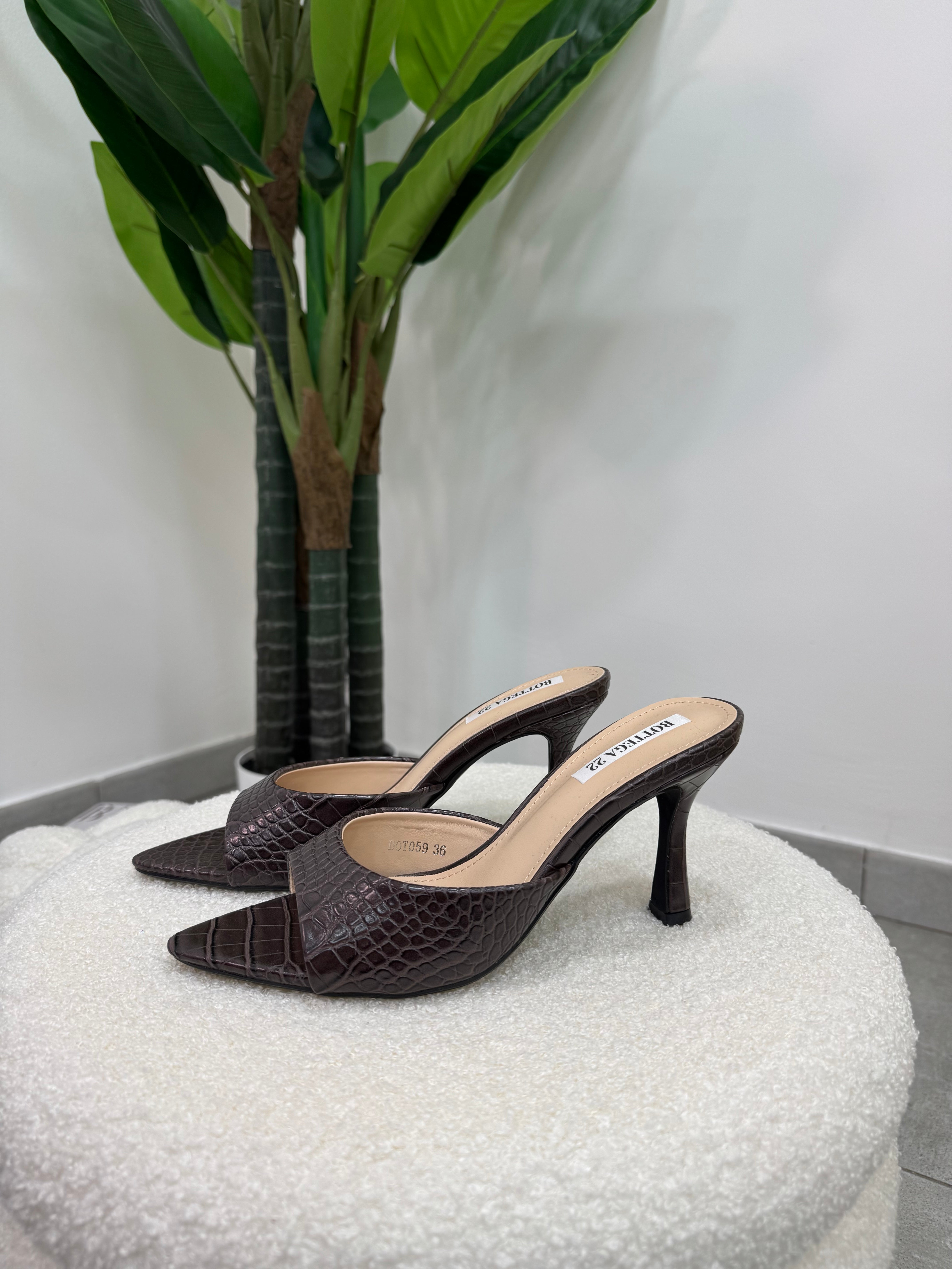 Sandali Nilufar Croc Marroni