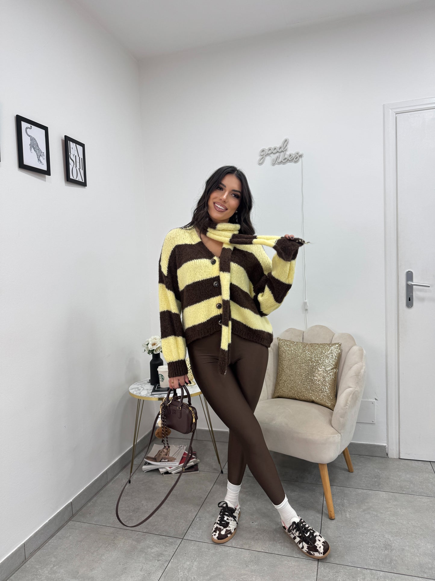 Cardigan Sciarpa Marrone Giallo