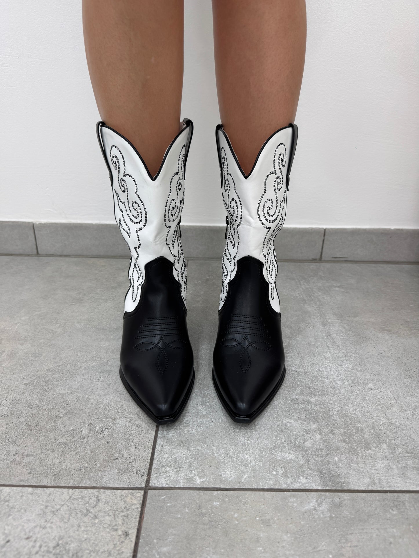 Texani Bassi Bicolore Nero