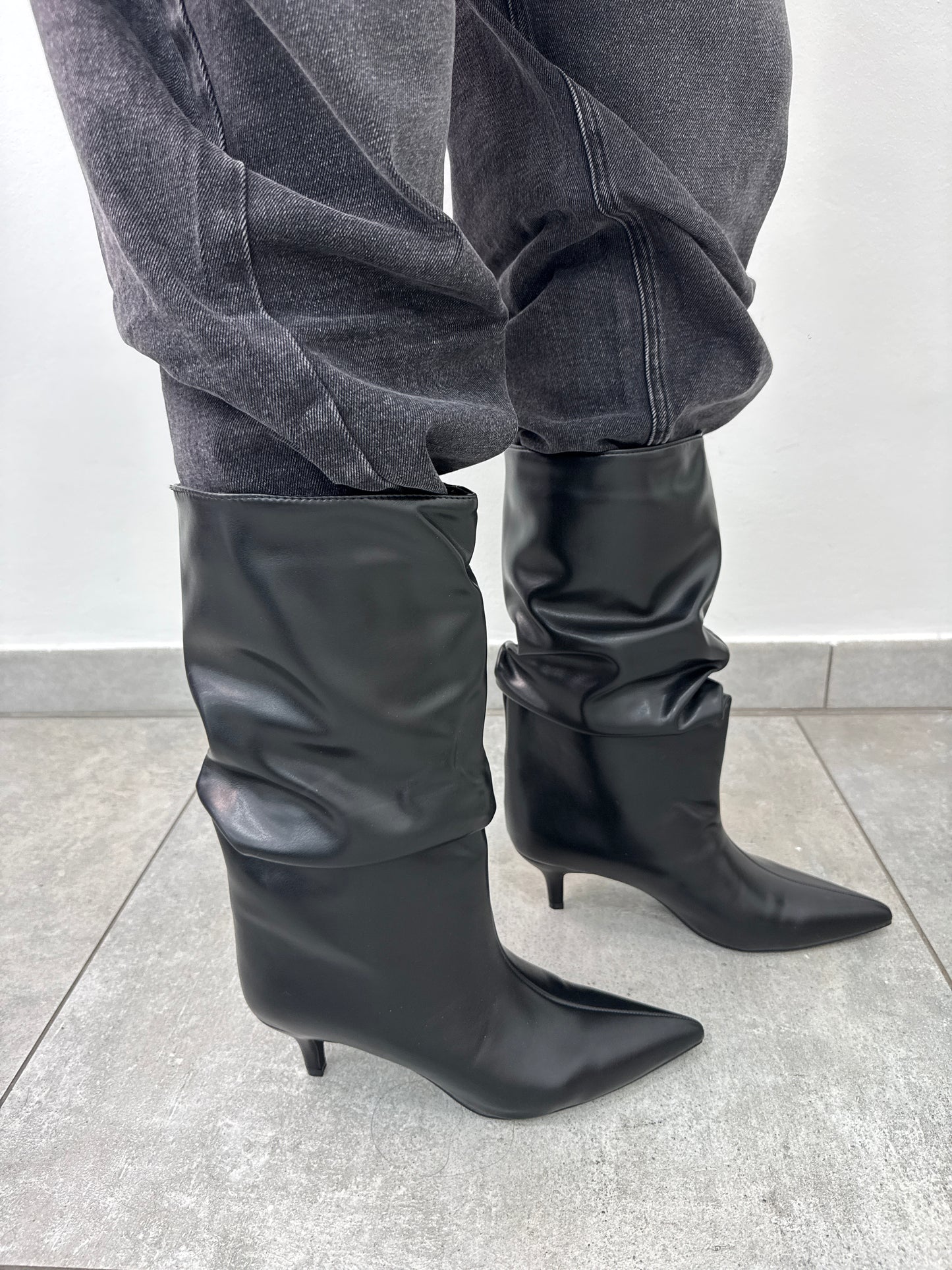 Stivaletti Karen Neri