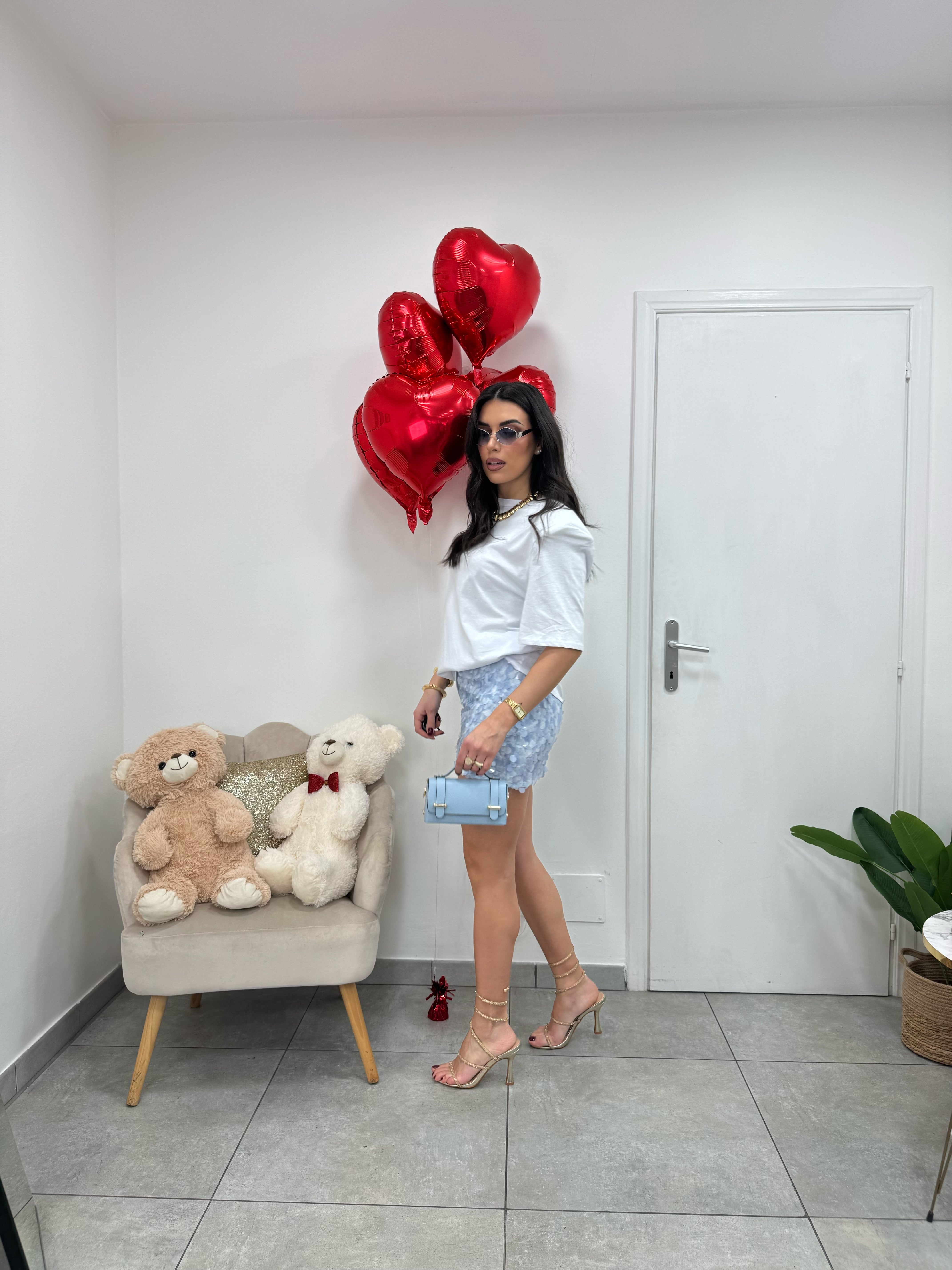 T-shirt Over Bianca