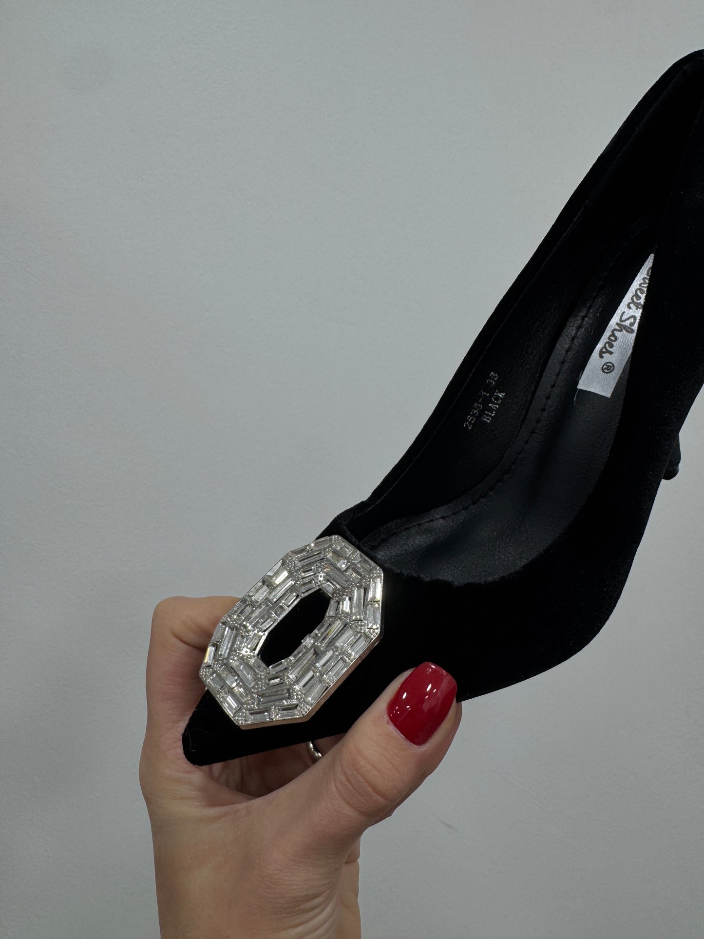 Décolleté Elegance Black