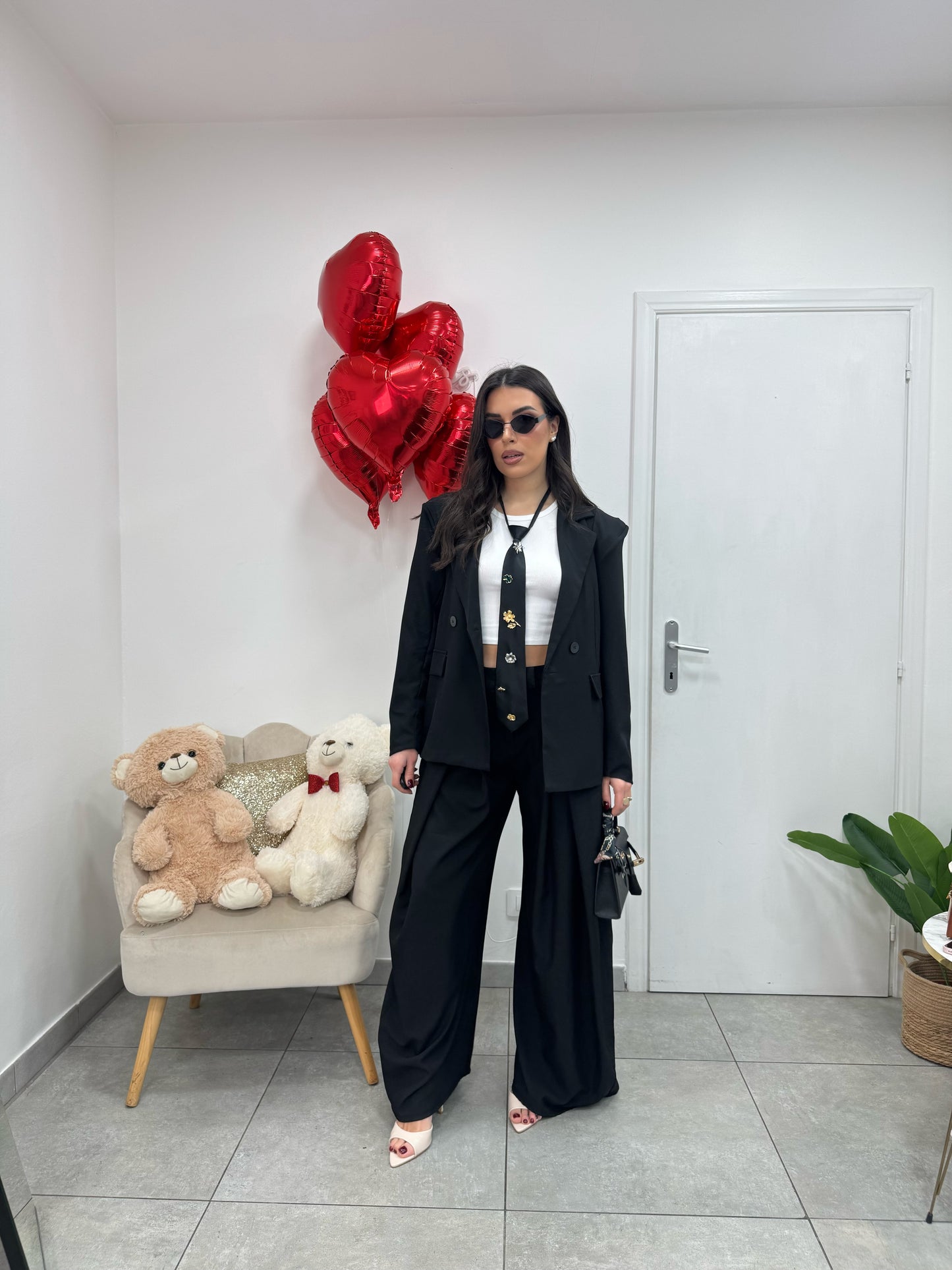 Cravatta Flowers Nera