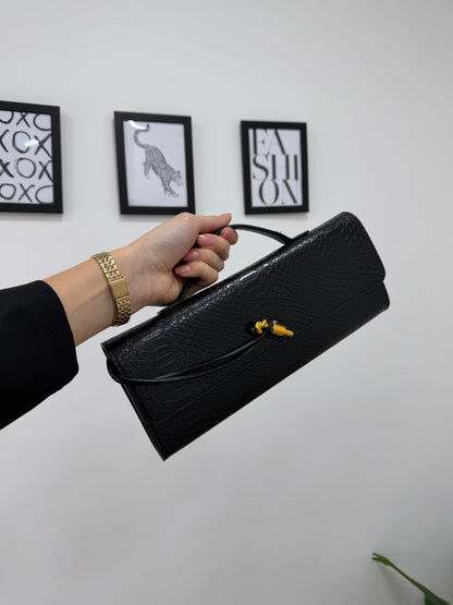 Clutch Python Nera