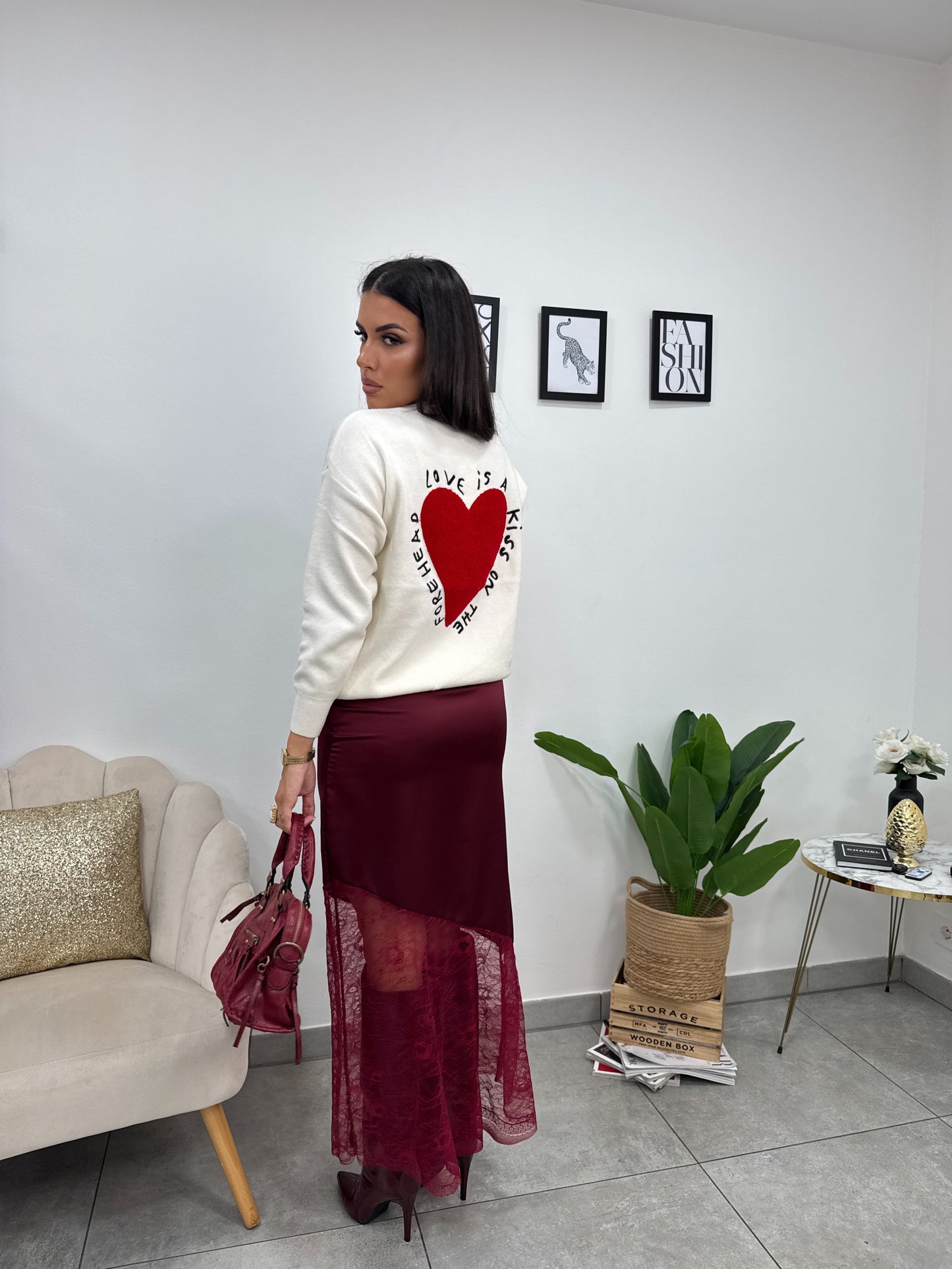 Gonna Raso Pizzo Bordeaux